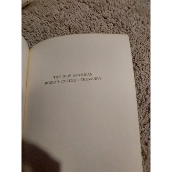 The New America Roget's College Thesaurus In Dictionary Form - Picture 3 of 3